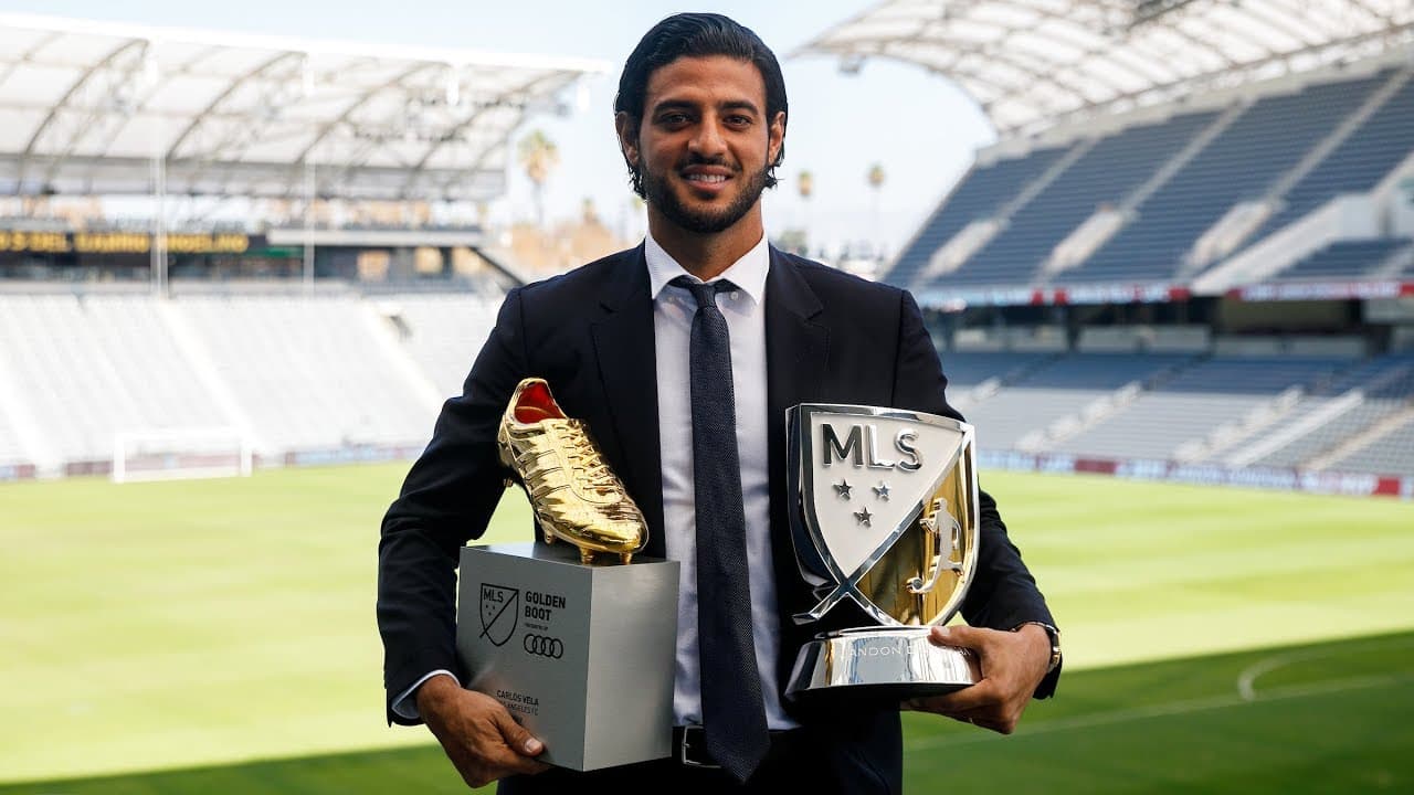 Get to know all about one of the best mexican players and the teams Carlos Vela has played for.