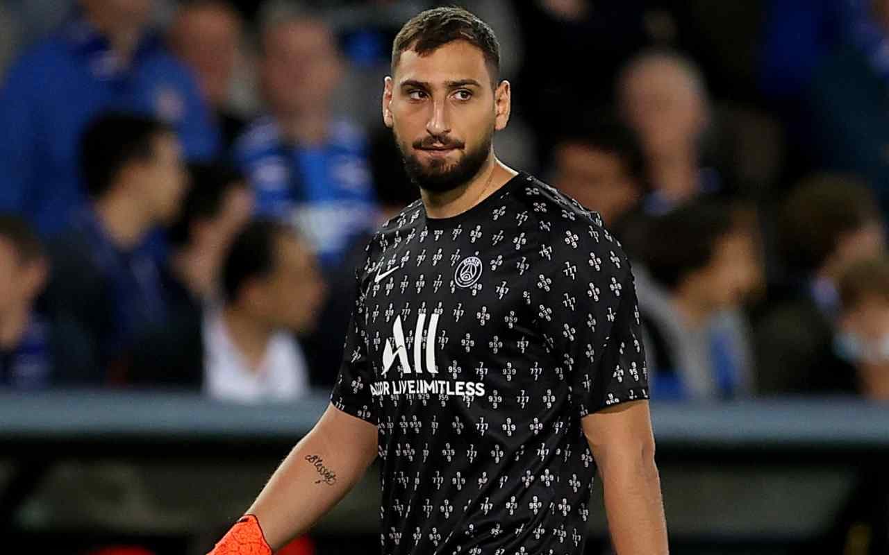 Gianluigi Donnarumma arrived at Paris Saint Germain, to be the main goalkeeper of the Dream Team that formed the French team. However, he has not been able to be above Keylor Navas, so he is thinking about leaving the team.