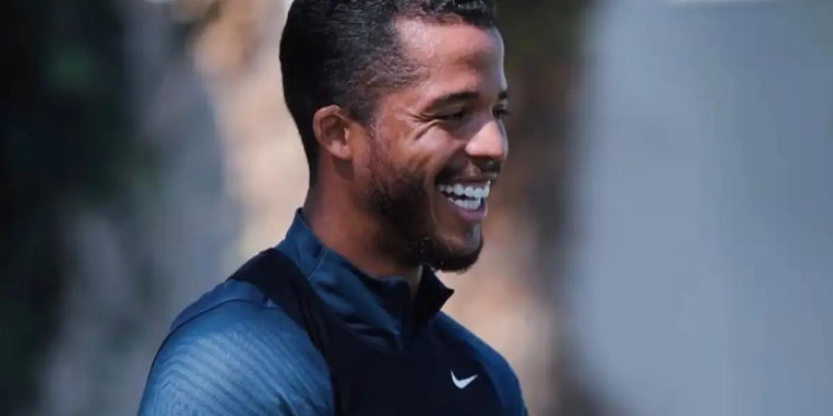 Giovani dos Santos went from playing in Barcelona to have a new destination in Liga MX.