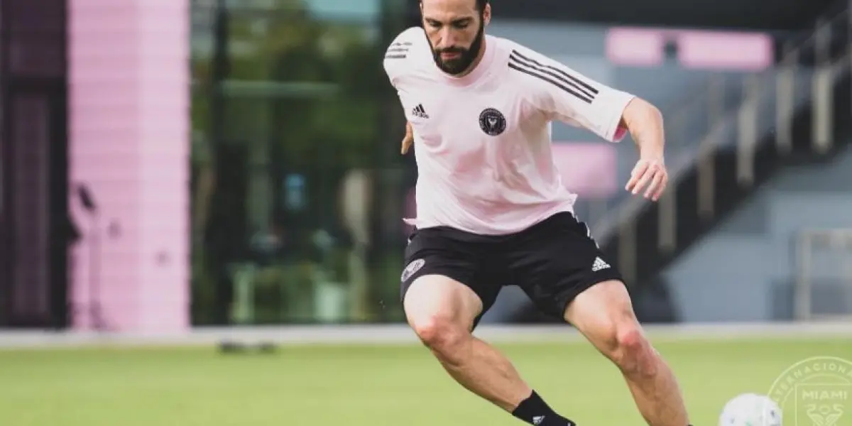 Gonzalo Higuaín revealed that a person convinced him to go to Inter Miami CF.