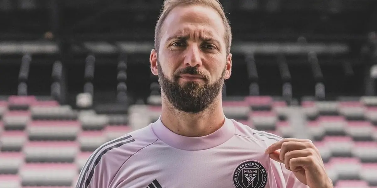 Gonzalo Pipita Higuain completed the week of suspension against Orlando City and Diego Alonso can count on him again.