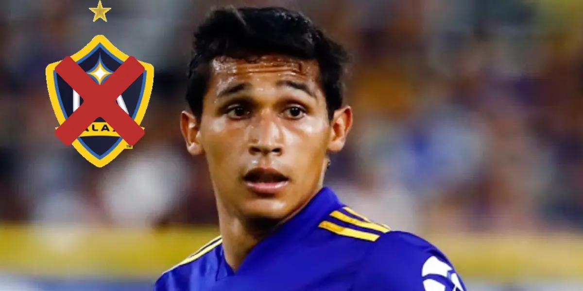 Guillermo Barros Schelotto needs fresh blood in Los Angeles Galaxy's team. But, his new desire Agustín Obando finally won't arrive.