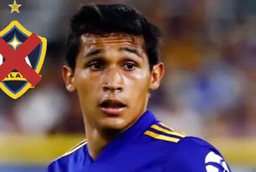 Guillermo Barros Schelotto needs fresh blood in Los Angeles Galaxy's team. But, his new desire Agustín Obando finally won't arrive.