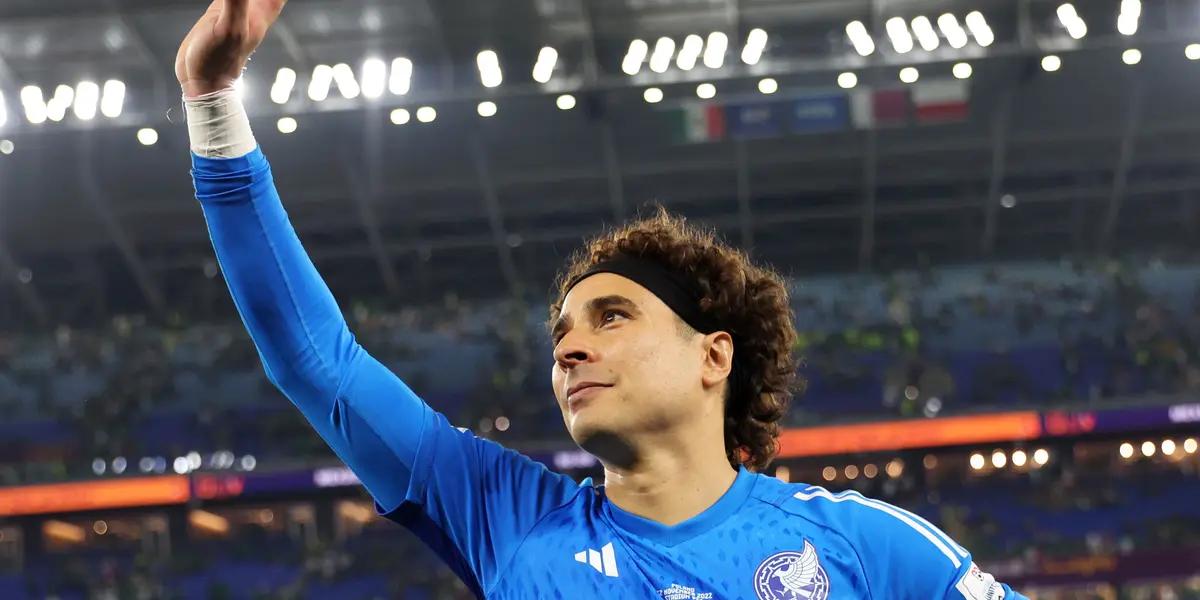 Guillermo Ochoa, thanks to Robert Lewandowski, would have the chance of a lifetime to return to Europe