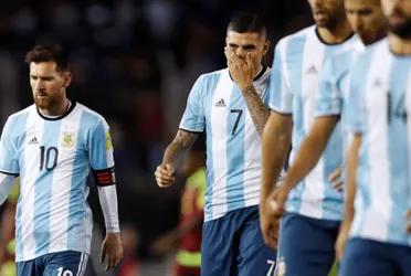 He barely played a game with the National Team, he retired and hopes to have the opportunity to play the World Cup with Mexico.