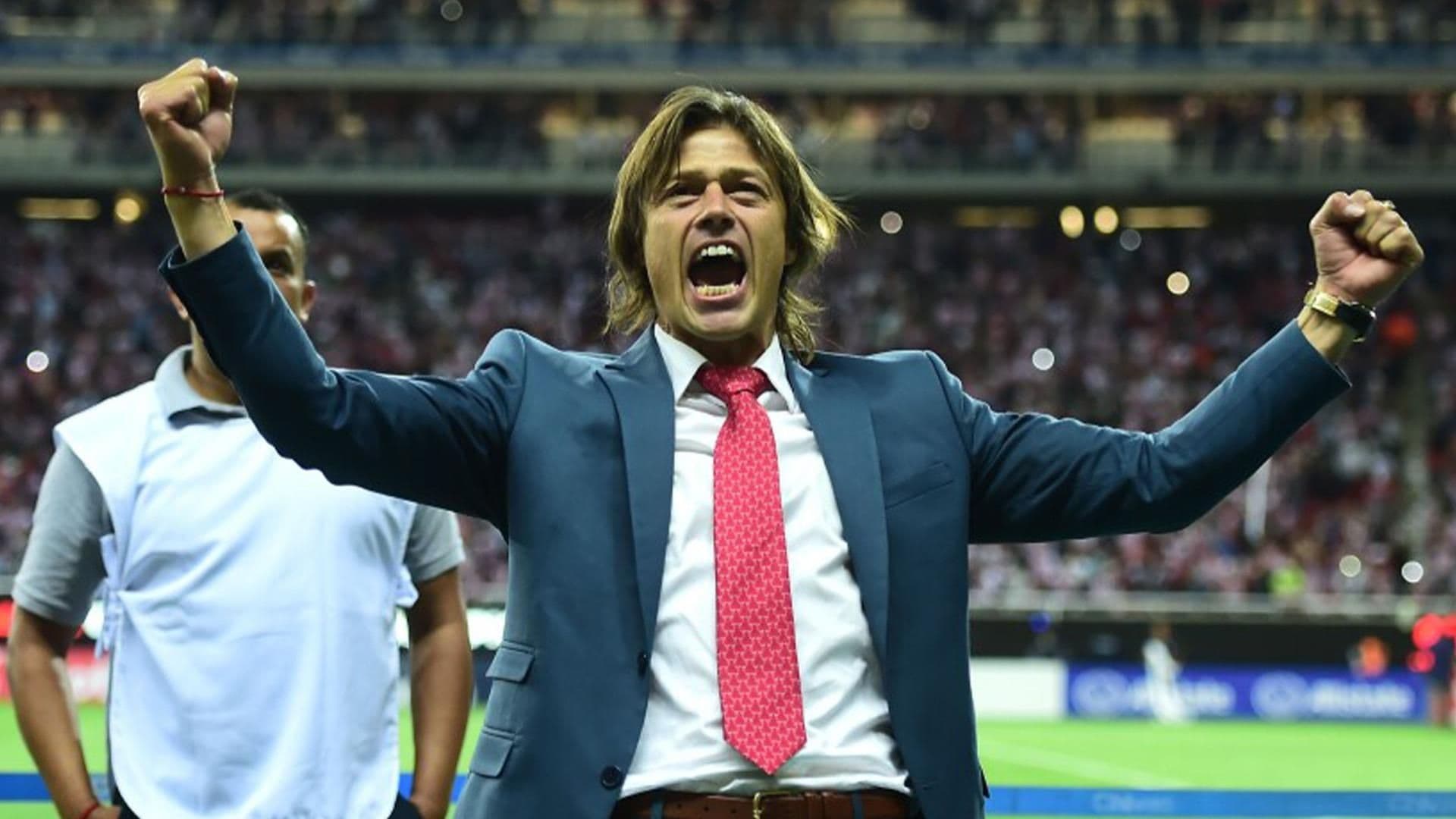 He coached El Rebaño from 2015 to 2018.