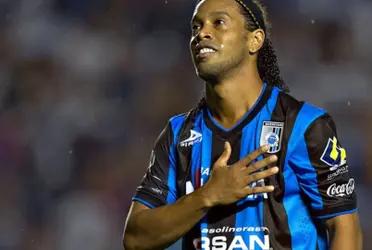 He currently is part of Mexico National Team squad.