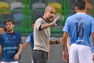 He had a bright future ahead of him until he was coached by Pep Guardiola. He has never been the same since and now wants to play alongside Raúl Jiménez to develop his career.