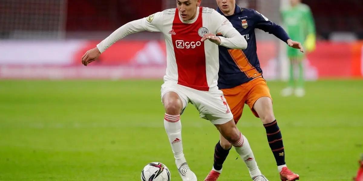 He has established himself as an essencial piece in Ajax’s starting XI.