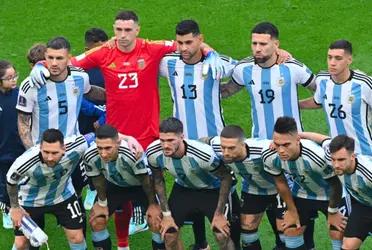 He is a great friend of Lionel Messi, he shone in Italy, but they don't want him in his current team