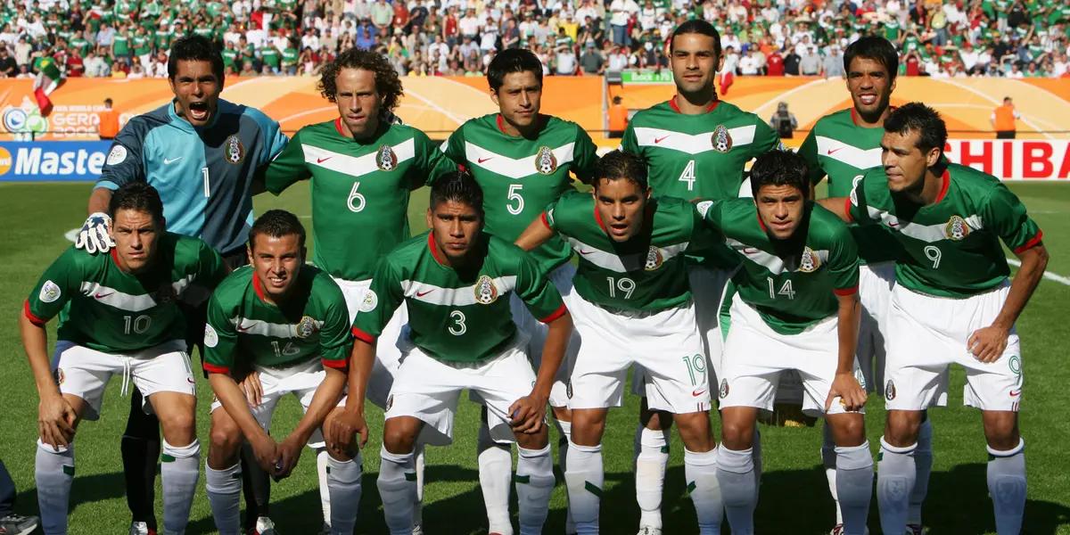 He played in the World Cups of Germany and South Africa.