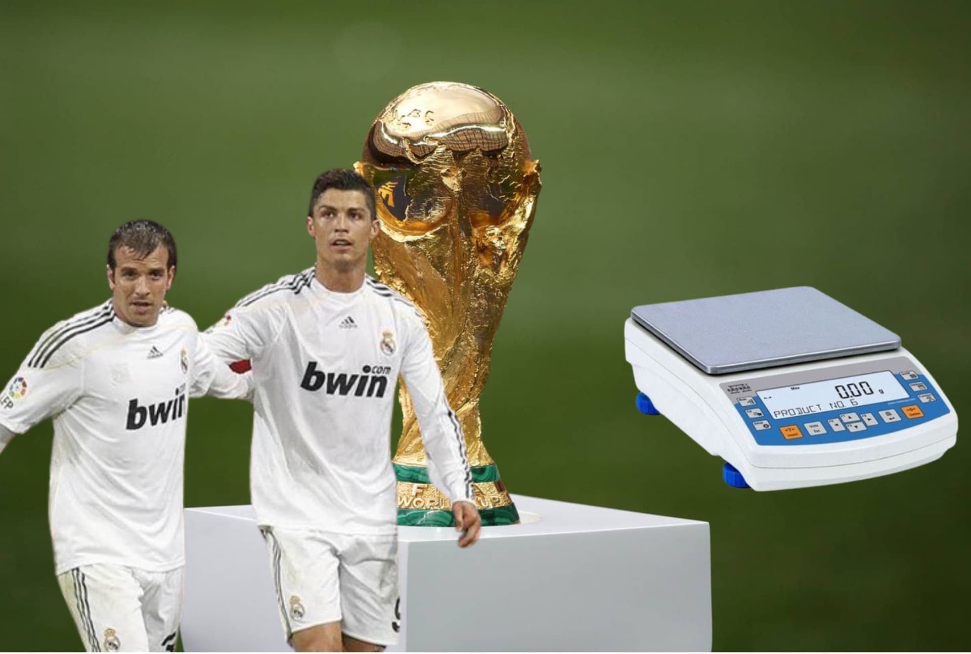 He played with CR7.