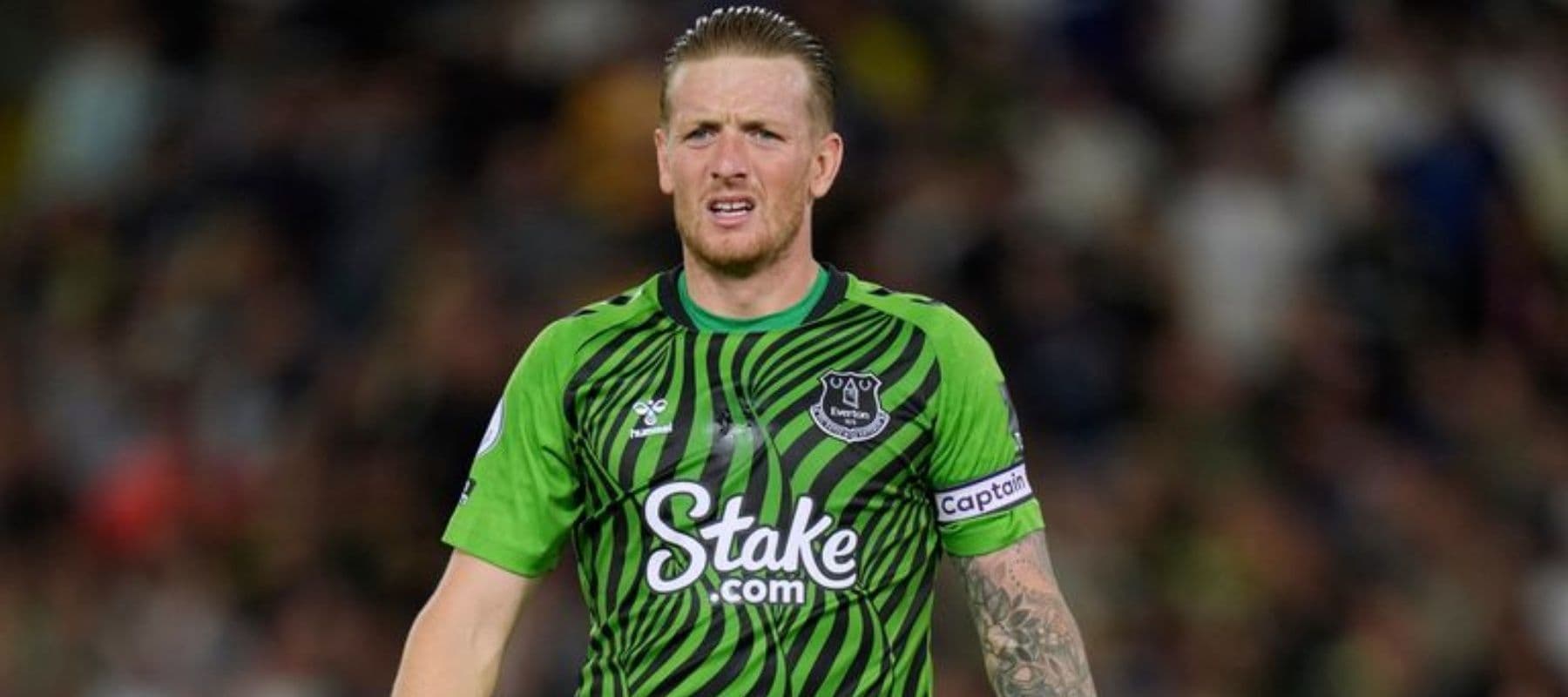 He plays in England and is a fundamental part of his team