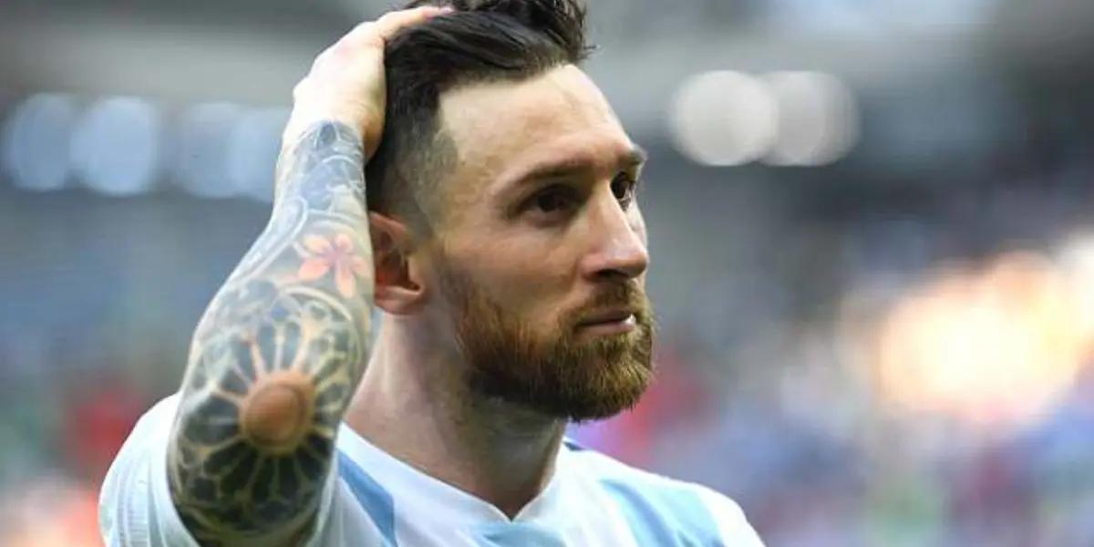 He resigned from the National Team and thought he would start in Qatar with another country, they ask him to leave the World Cup shortly.