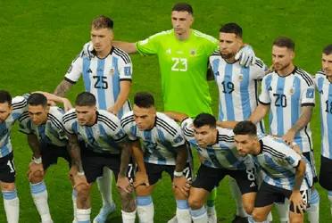 He stands out in Scaloni's team, but in Spain he has been questioned and they would look for a new destination for him