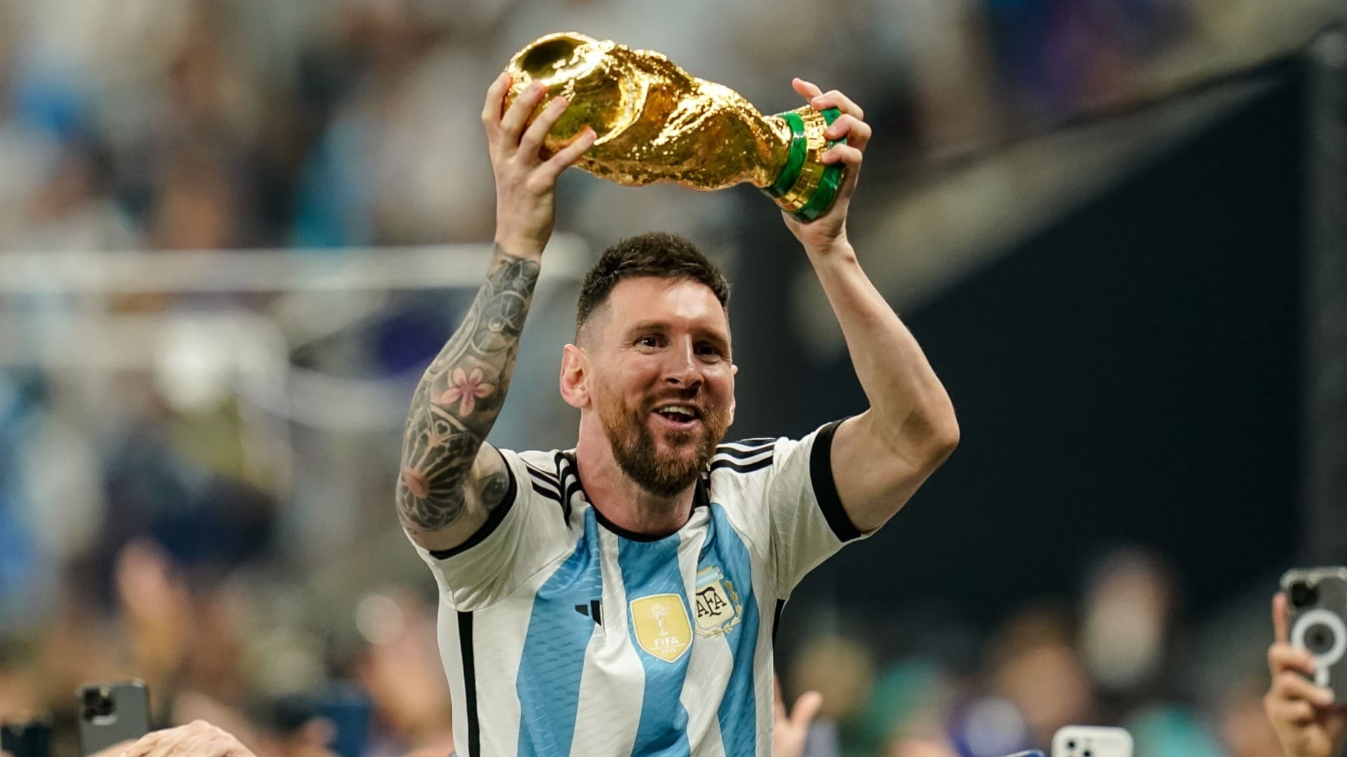 He was one of Scaloni's surprises and he does not have much time left in his team before the great World Cup he had with the Albiceleste