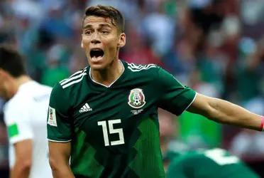 Héctor Moreno is a 33-year-old central defender who has been a three-time World Cup player and has extensive experience in European football. However, much of his success comes from home, with the support of his wife.