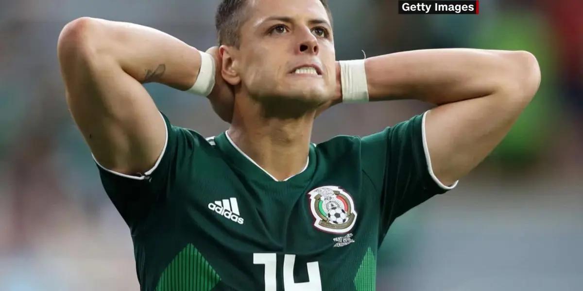 Hernandez started as a substitute against Vancouver Whitecaps and when he entered, Pavon gave him a goal almost done that Chicharito wasted.