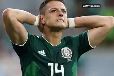 Hernandez started as a substitute against Vancouver Whitecaps and when he entered, Pavon gave him a goal almost done that Chicharito wasted.
