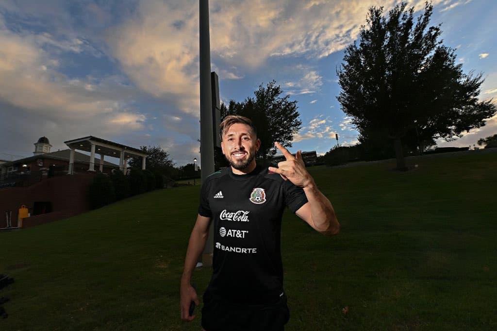 He's become a liability for El Tri, as he doesn't help the defense.
