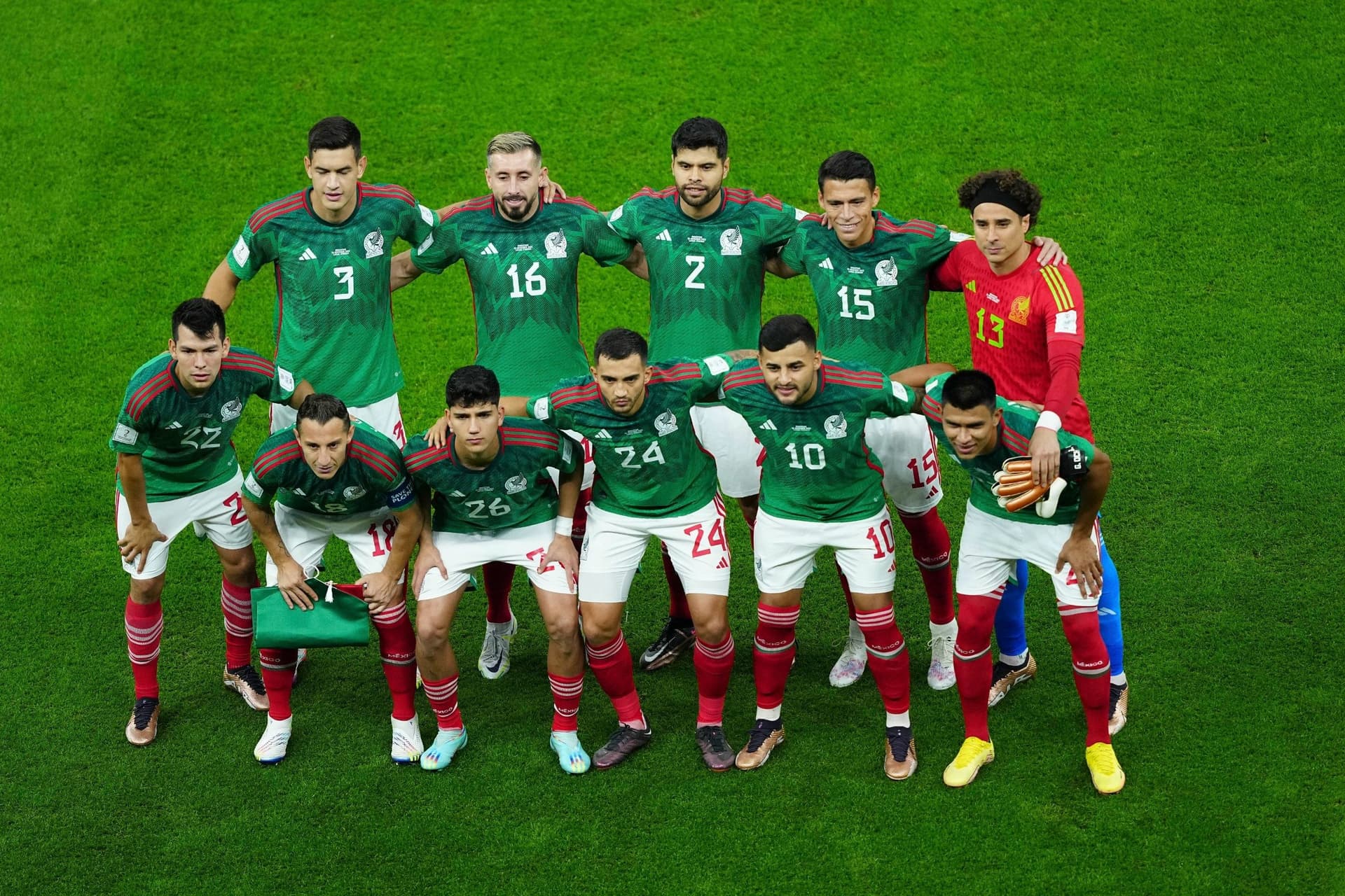 He's leaving the Mexican national team, it's official, his time with El Tri is over forever.