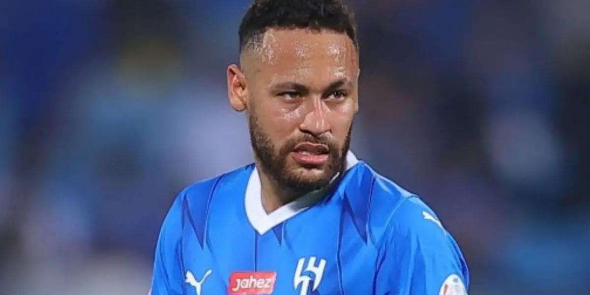 His departure from Saudi Arabia is practically imminent and the Brazilian striker is in search of a new team.