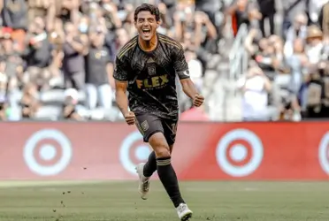 His team, Los Angeles FC, debuted this Saturday in MLS.