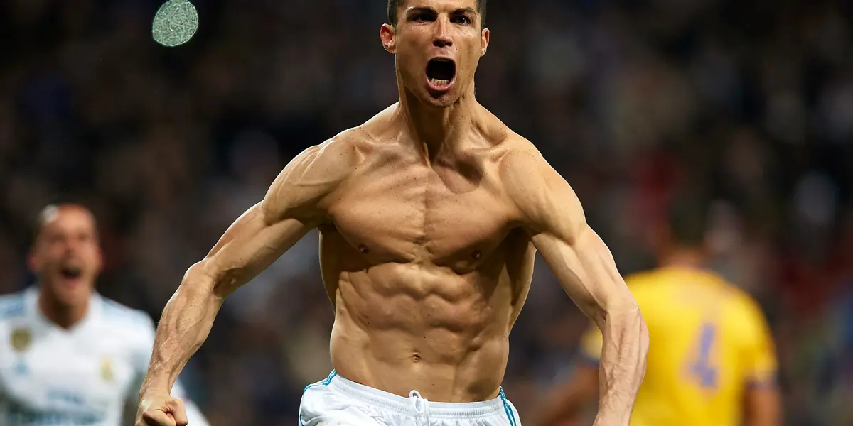 I want to accept coconut: an Italian chef revealed all the secrets of Cristiano Ronaldo's diet