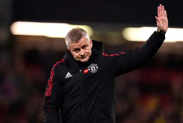 If Manchester United fail to sack Ole Gunnar after the embarrassing loss to Watford, then the club lacks ambition.