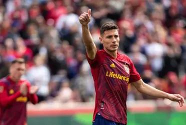 In the last five games Real Salt Lake has suffered 13 goals from their rivals. Neither MacMarh or Putna have shown enough to be on the spot. Is Ochoa's time?