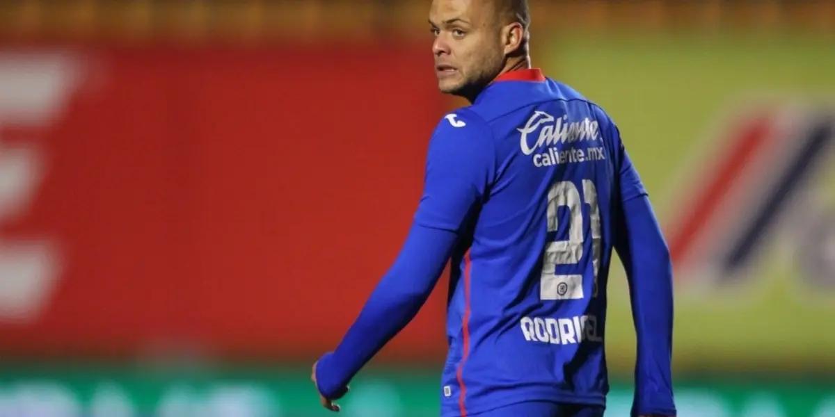 In the midst of the coronavirus pandemic, the player attended an event and was fined, both by his club and by his teammates