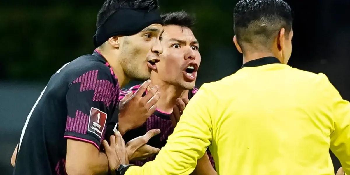 In the second half of the draw between Mexico and Canada, Hirving Lozano reacted to the referee and ended up hitting the Wolves forward, who made an eloquent gesture.