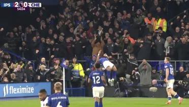 Ipswich Shock Chelsea Again! Hutchinson Scores for 2-0 Lead.