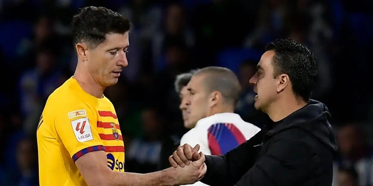 Is Robert Lewandowski's spot in Barcelona at risk?
