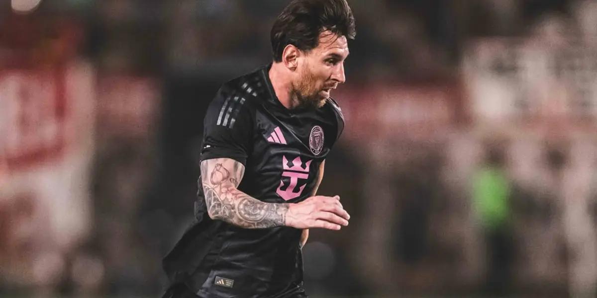 Is This the Worst Tackle in Friendly History?. Photo: Instagram