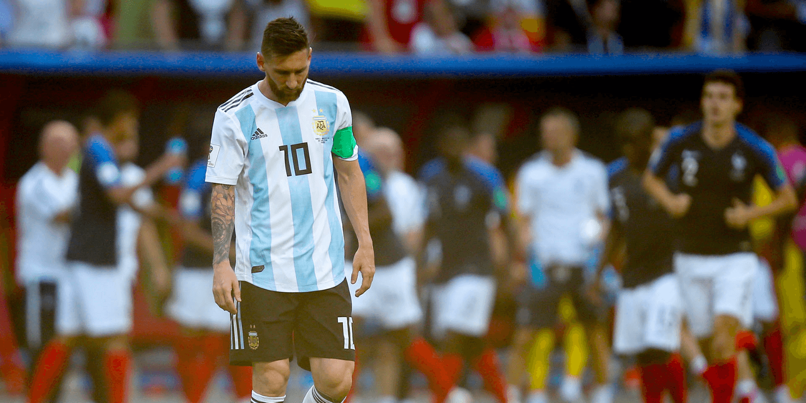 It is the second confirmed loss of the current world champion.