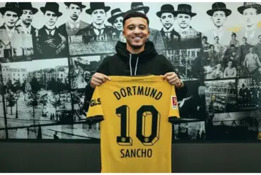 Jadon Sancho returns to Borussia Dortmund and has been given the #10 shirt.