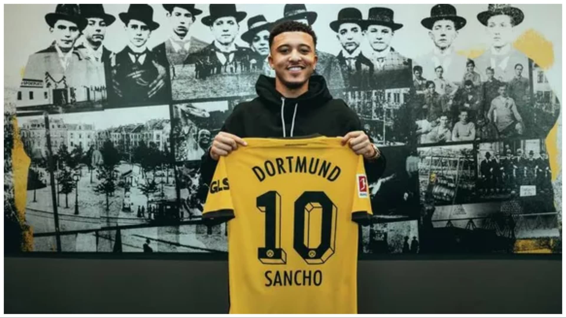 Jadon Sancho returns to Borussia Dortmund and has been given the #10 shirt.