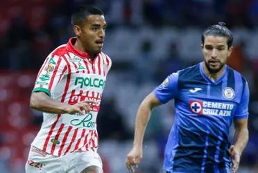 Jaime Lozano arrived last week to replace Pablo Guede in Necaxa's dugout.