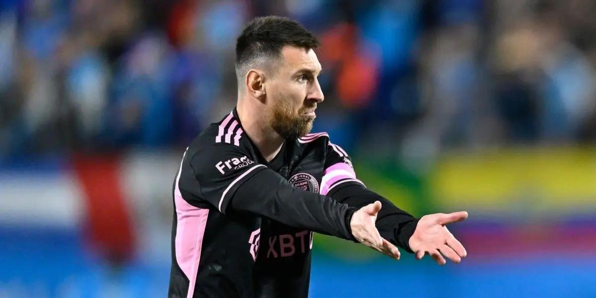 Javier Pastore got something to say about how Messi was treated.