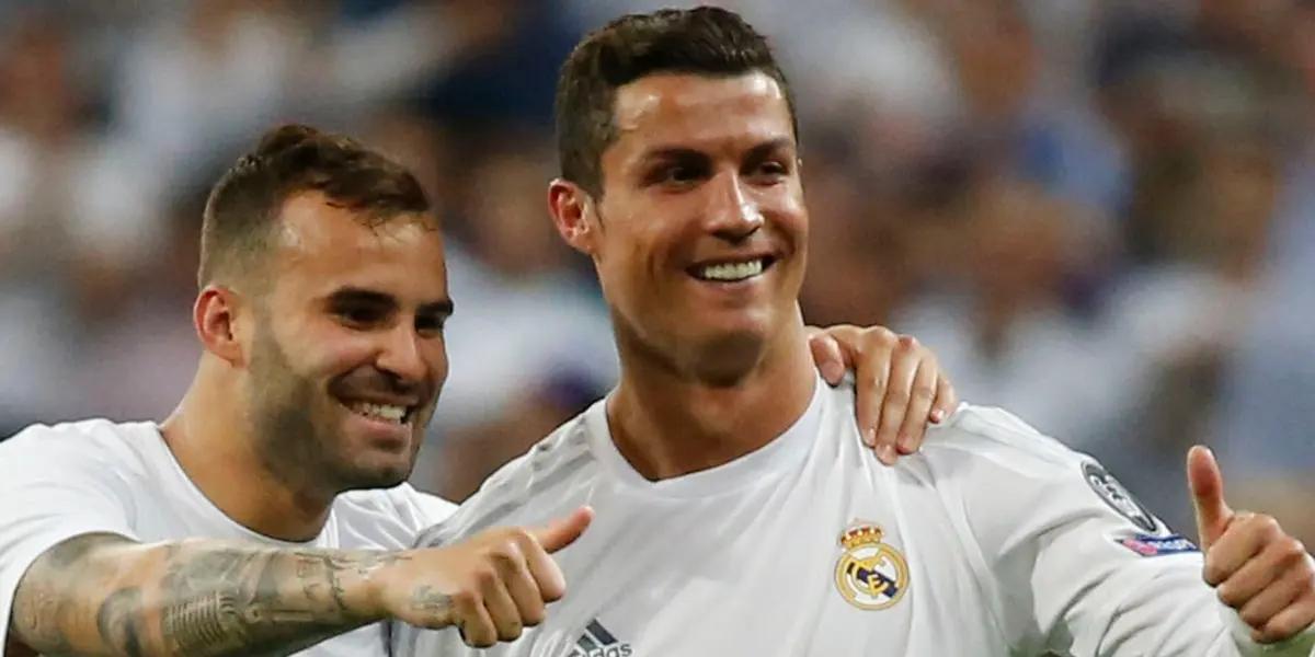 Jese Rodriguez and Cristiano Ronaldo with the Real Madrid jersey. (Source: El Confidencial)