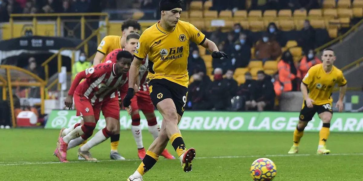 Jiménez was out of the pitches for 9 months after suffering a head injury.