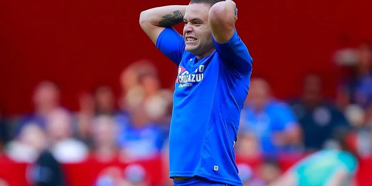 Jonathan Rodríguez is likely to leave Cruz Azul in the next winter transfer window.