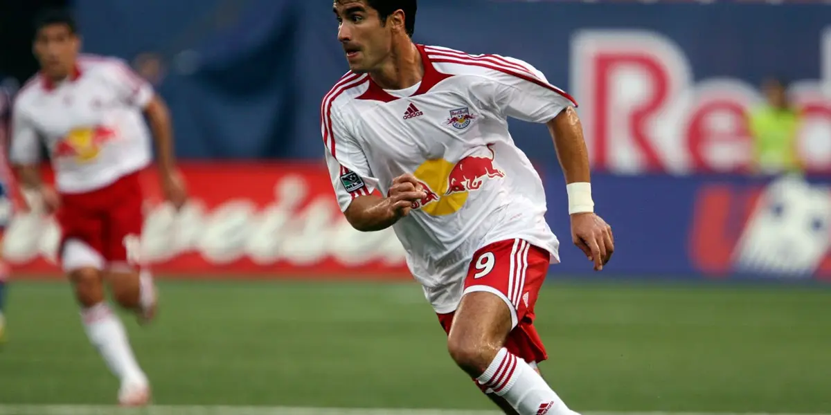 Juan Pablo Ángel owns one of the most successful careers in the world of soccer, and he stood out a lot in past decades. He came to MLS as a big star, and he did not fail.