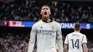 Jude Bellingham celebrates his goal against FC Barcelona at the Santiago Bernabeu.