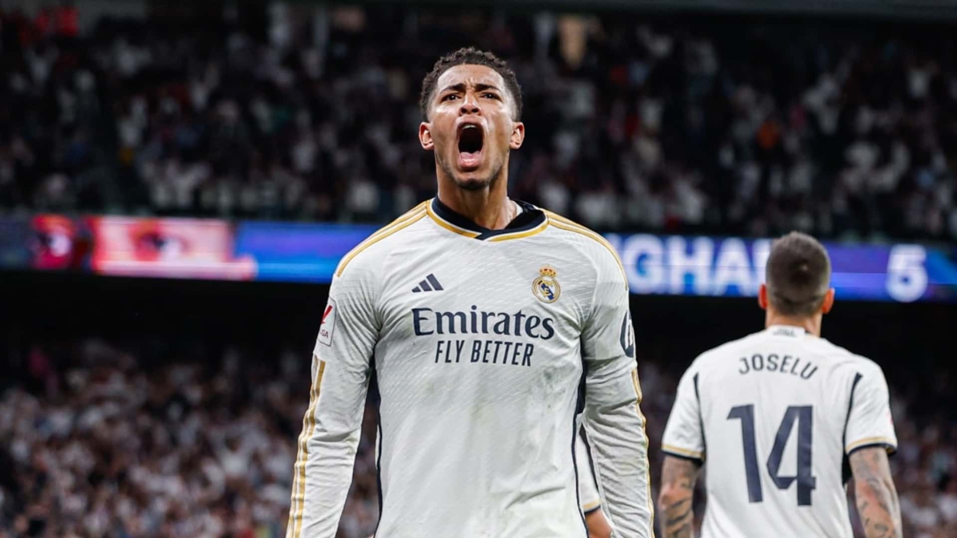 Jude Bellingham celebrates his goal against FC Barcelona at the Santiago Bernabeu.
