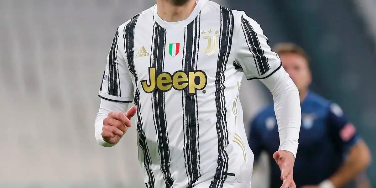 Juventus have put a €40m price tag on Turkish defender, Merih Demiral as his future is uncertain at the Bianconeri.