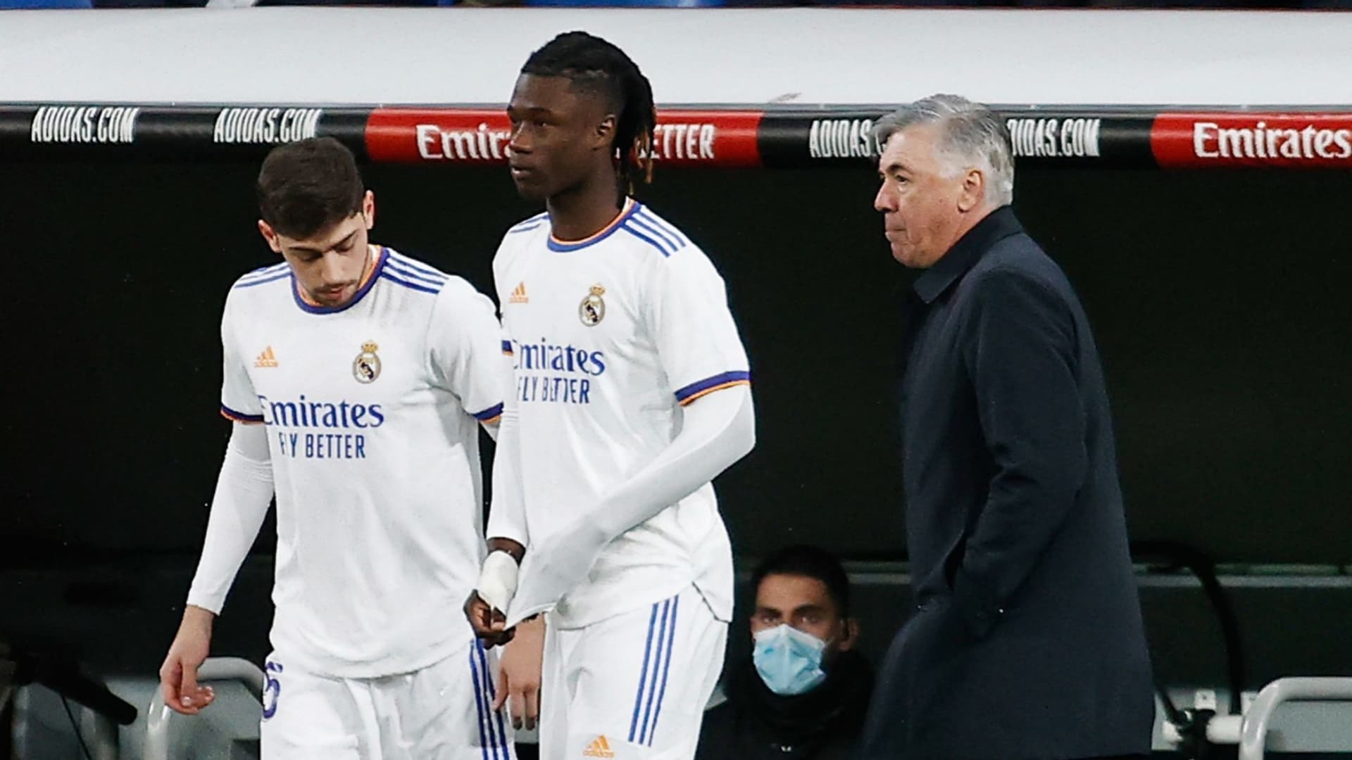 Karim Benzema is injured and people were worried, but this player stepped up and now they don´t miss Benzema.