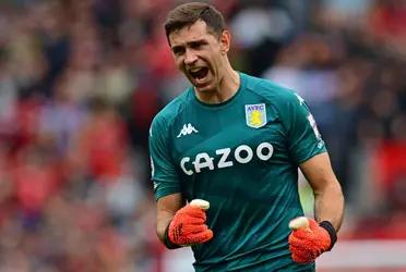 Keepers that are good with saving penalties were known for being confident and manipulative.