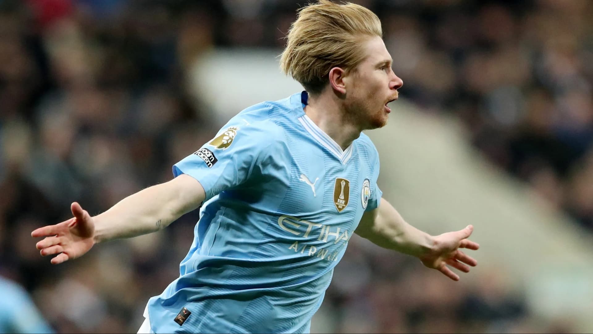 Kevin De Bruyne scores on his first Premier League game of the season!